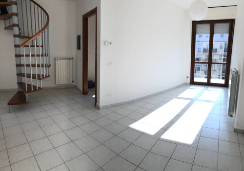 Vai alla scheda: Appartamento Affitto Luino