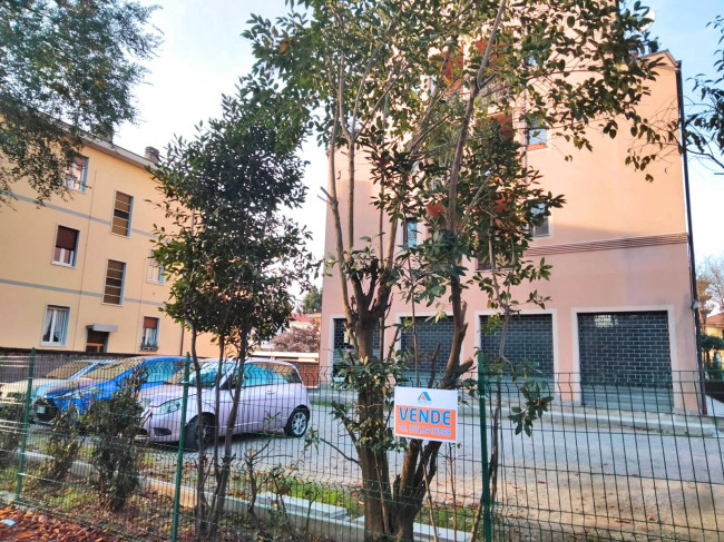 Vai alla scheda: Negozio Vendita Busto Arsizio