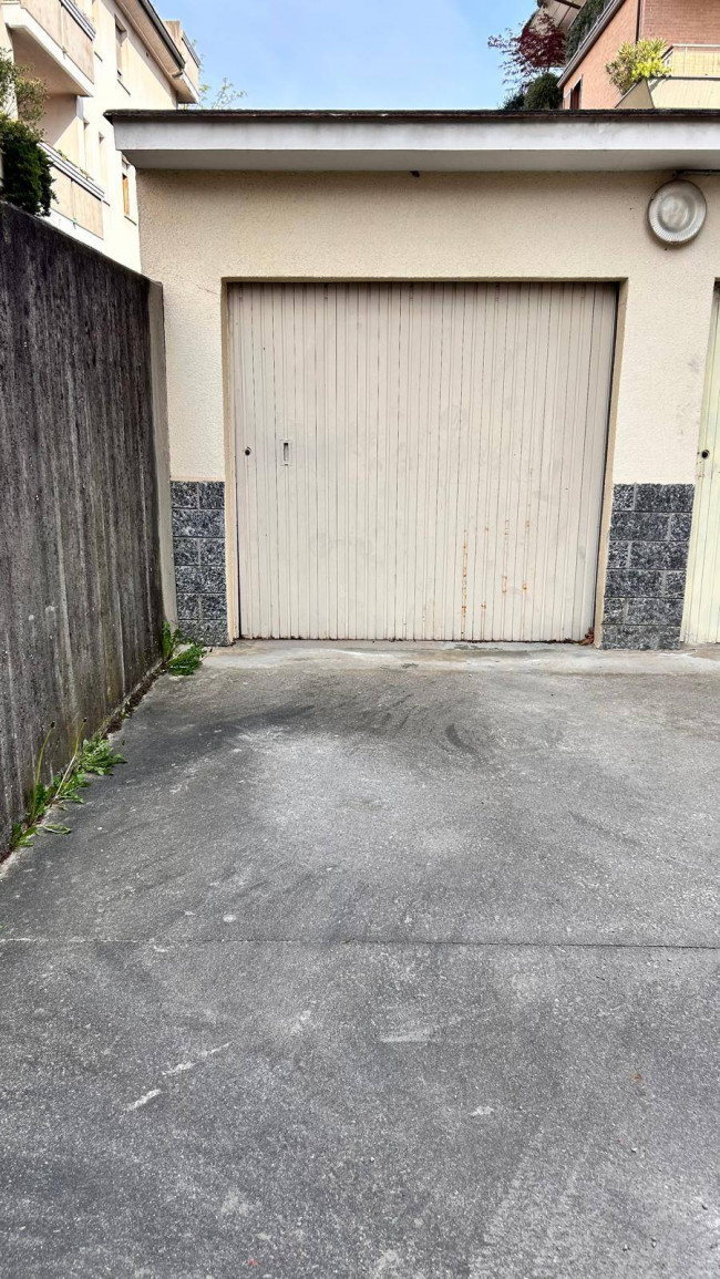 Vai alla scheda: Box / Posto auto Vendita Busto Arsizio